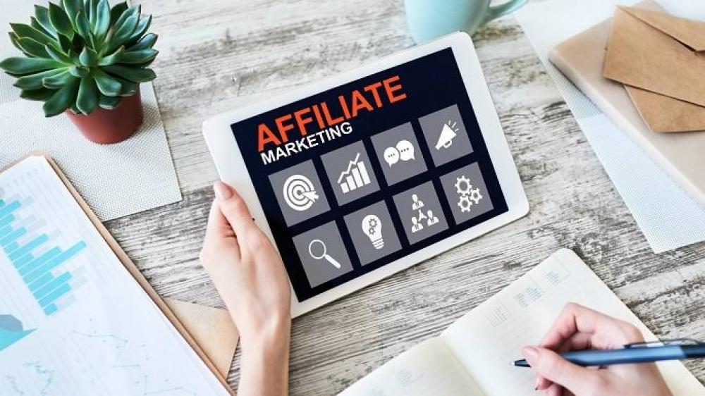 Banting Stir ke Dunia Affiliate Marketing: Tips dan Trik Untuk Kesuksesan Anda