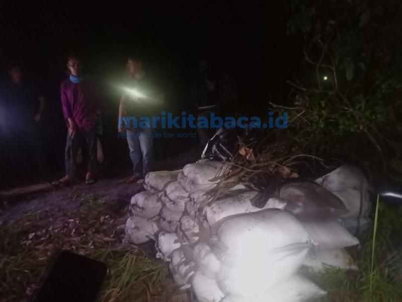 Penampung Pasir Pantai Tanjung Langka Sedang Dibidik