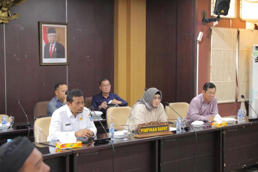 Pj Sekda Fery Hadiri RDP dengan DPRD Babel, Bahas Perizinan Tambang Rakyat