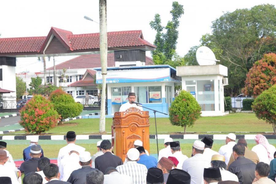  Salat Idul Adha, Plh Pj Gubernur Babel Fery Afriyanto Ajak Masyarakat Tingkatkan Kebersamaan Dan Solidaritas Sosial